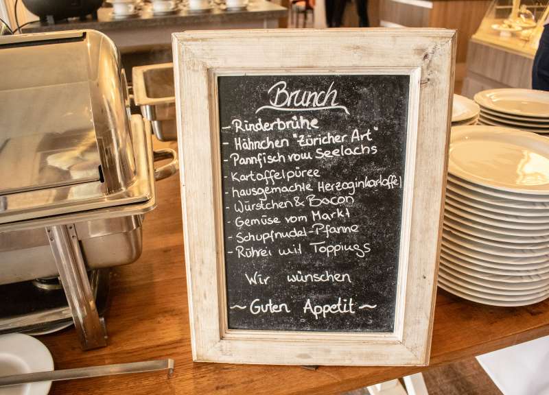 SUNDAY Brunch Schild-web SUNDAY Brunch Schild-web